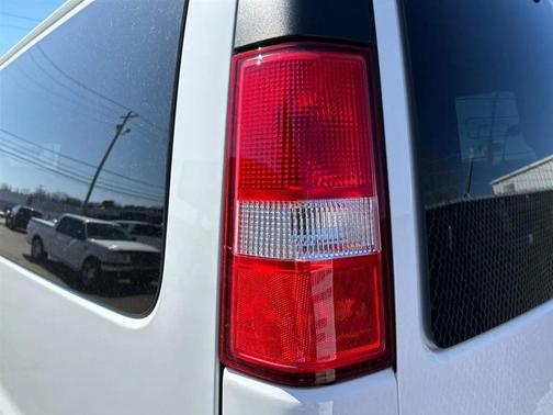 2023 Chevrolet Express 3500 RWD 3500 Extended Wheelbase LS