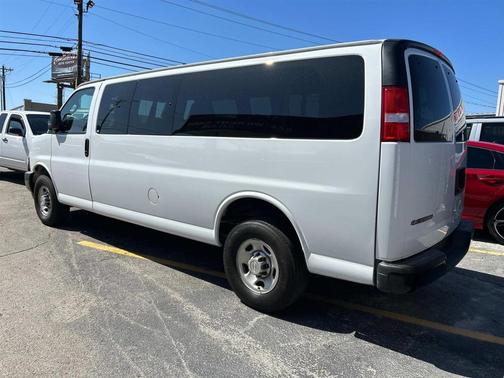 2023 Chevrolet Express 3500 RWD 3500 Extended Wheelbase LS