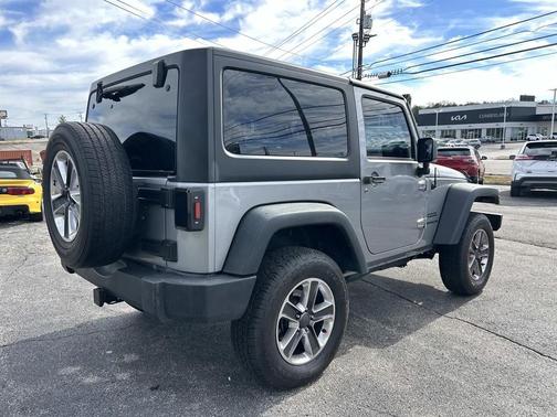 2017 Jeep Wrangler Sport