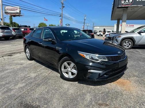 2019 Kia Optima LX