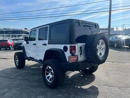 2015 Jeep Wrangler Unlimited Sport