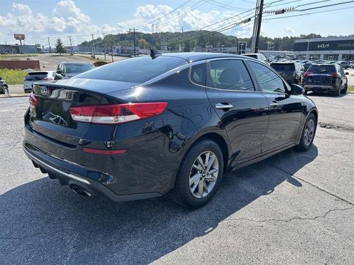 2020 Kia Optima LX