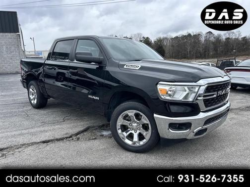 Diamond Black Crystal Pearlcoat 2022 RAM 1500 Big Horn/Lone Star Truck