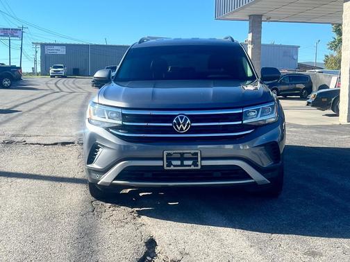2021 Volkswagen Atlas 3.6L SE w/Technology