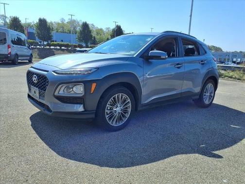2021 Hyundai KONA SEL