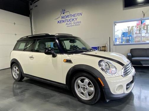 2011 MINI Cooper Clubman Base