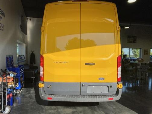 2016 Ford Transit-250 Base
