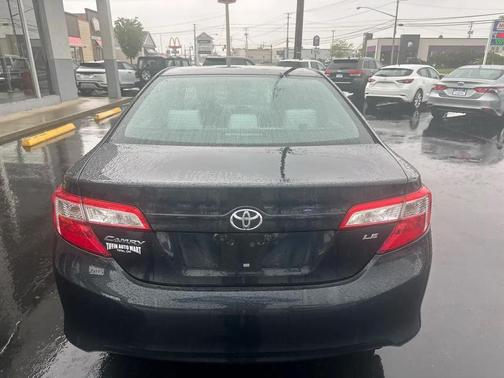 BLACK 2014 Toyota Camry L