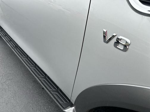 2019 Nissan Armada 4x4 SL