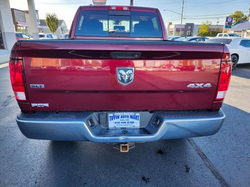 2017 RAM 1500 SLT