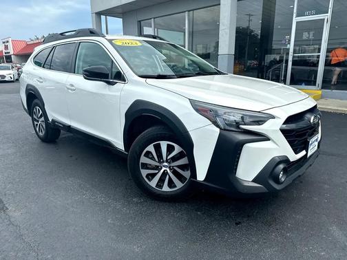 2023 Subaru Outback Premium