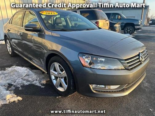 2015 Volkswagen Passat 1.8T Limited Edition