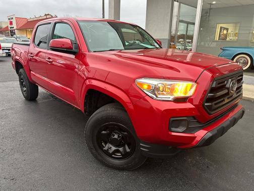 2019 Toyota Tacoma SR