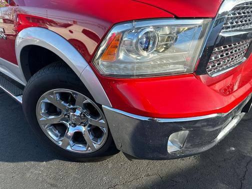 2015 RAM 1500 Laramie