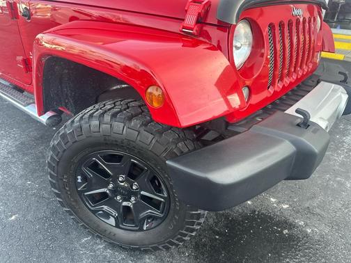 2014 Jeep Wrangler Unlimited Sahara