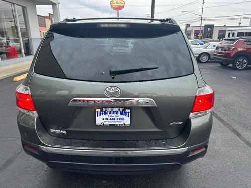 2013 Toyota Highlander Base