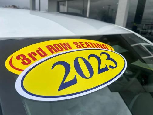 2023 GMC Acadia FWD 4dr SLT