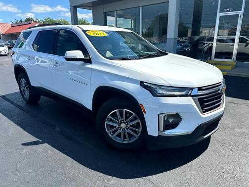 2022 Chevrolet Traverse LT Cloth