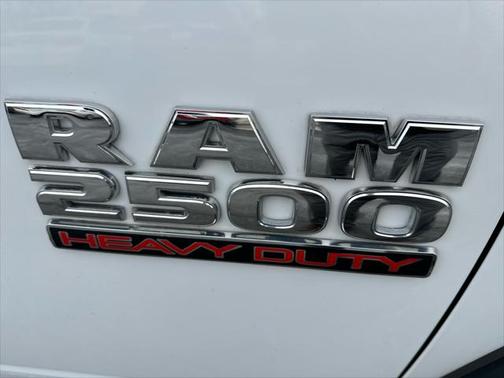 2018 RAM 2500 Tradesman 4x4 Crew Cab