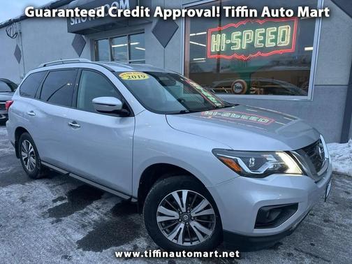 2017 Nissan Pathfinder SV