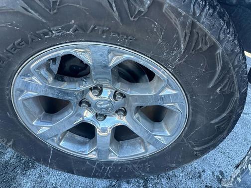 2016 RAM 1500 Laramie