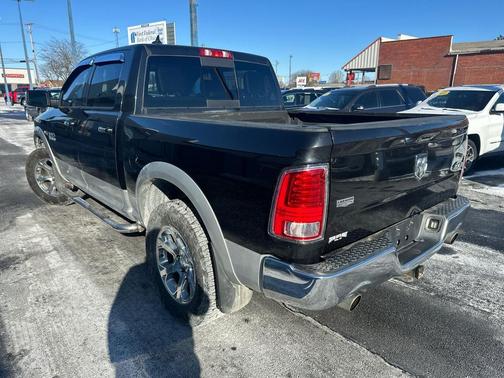 2016 RAM 1500 Laramie