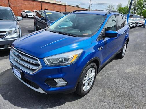 BLUE 2017 Ford Escape SE