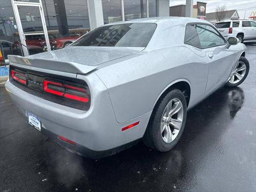 2021 Dodge Challenger SXT