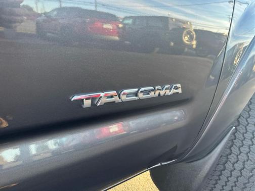 2014 Toyota Tacoma Base