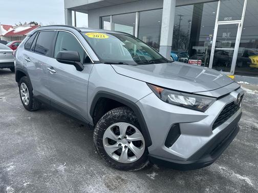 2021 Toyota RAV4 LE