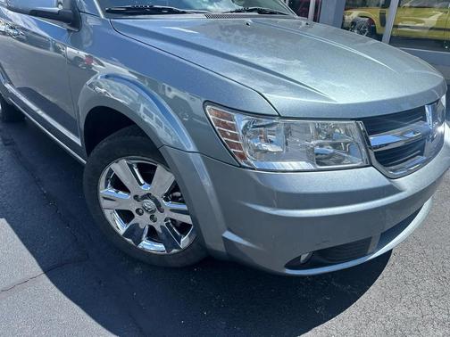 GREY 2010 Dodge Journey R/T