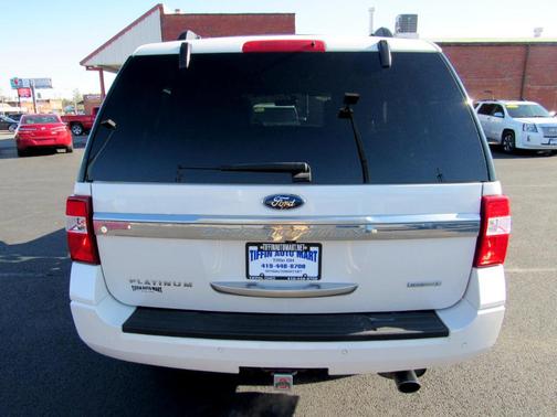 Photo 4 of 32 of 2016 Ford Expedition Platinum