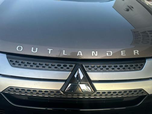 2019 Mitsubishi Outlander SEL