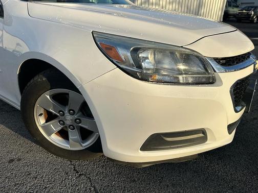 2015 Chevrolet Malibu 1LS