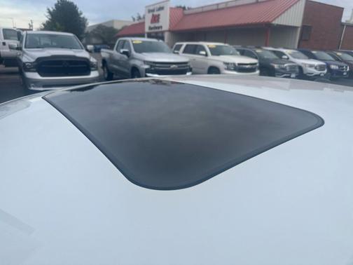 2018 Volkswagen Passat 2.0T SE