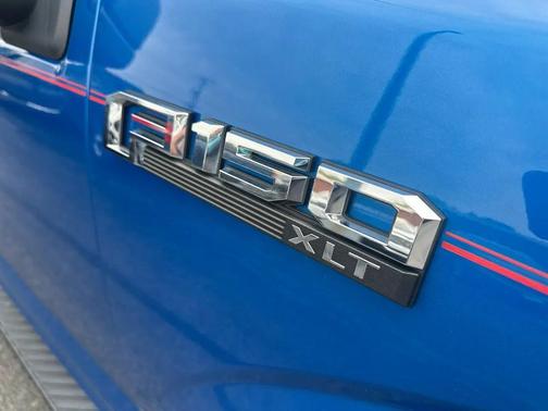 BLUE 2019 Ford F-150 XLT