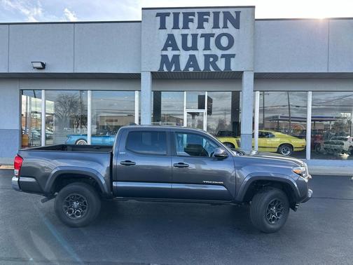 2017 Toyota Tacoma SR5