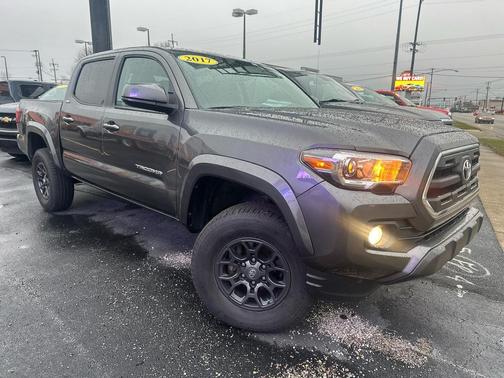 2017 Toyota Tacoma SR5