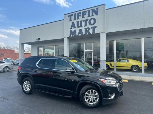 BLACK 2019 Chevrolet Traverse LT Cloth
