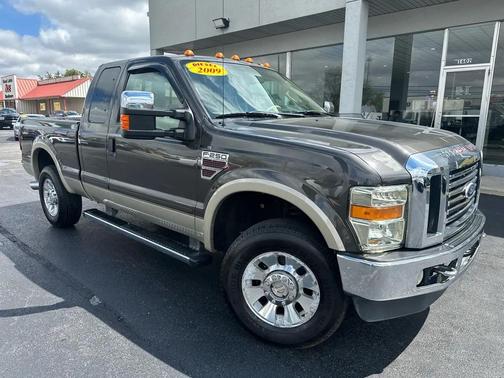 BROWN 2009 Ford F-250 Lariat
