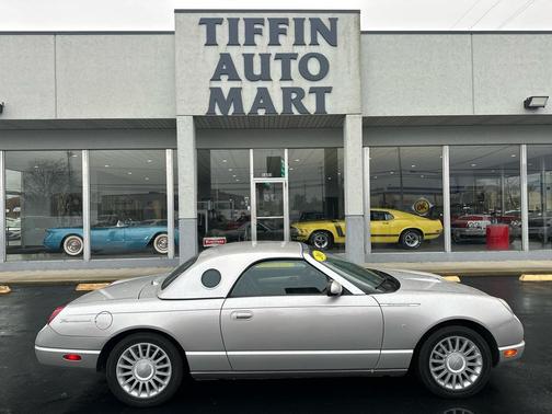 2005 Ford Thunderbird Deluxe