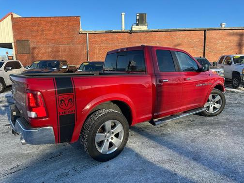 2012 RAM 1500 4WD Quad Cab 4x4  Big Horn