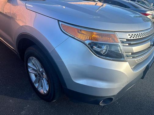 2011 Ford Explorer XLT