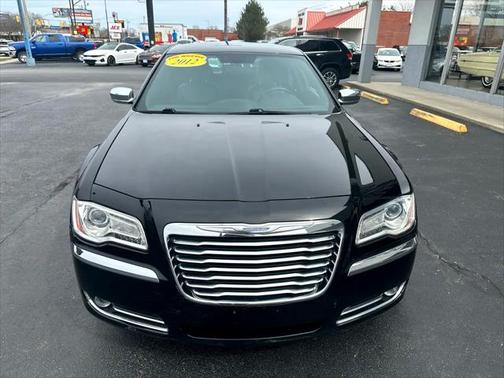 2012 Chrysler 300 Limited