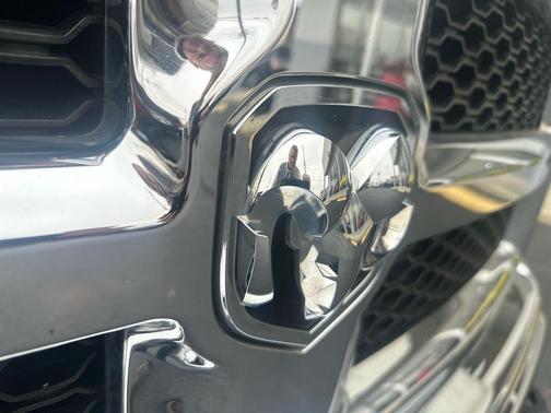 2018 RAM 2500 Tradesman 4x4 Crew Cab