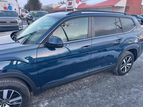 2022 Volkswagen Atlas 2.0T SE