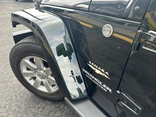 2012 Jeep Wrangler Unlimited Sahara