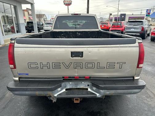 2000 Chevrolet 3500 DIESEL! 4dr Dual Rear Wheels 4WD