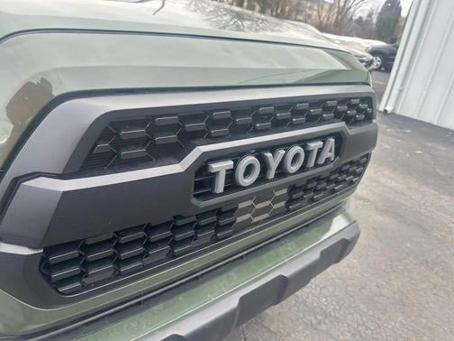 2021 Toyota Tacoma TRD Off Road