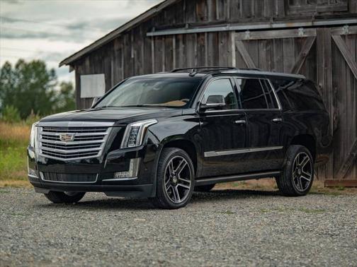 2017 Cadillac Escalade ESV Platinum
